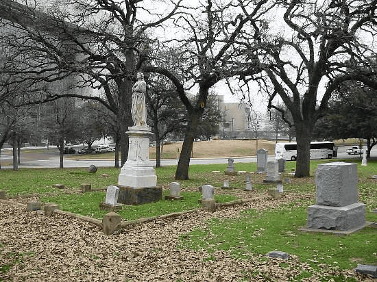 Pioneer Park Cemetery